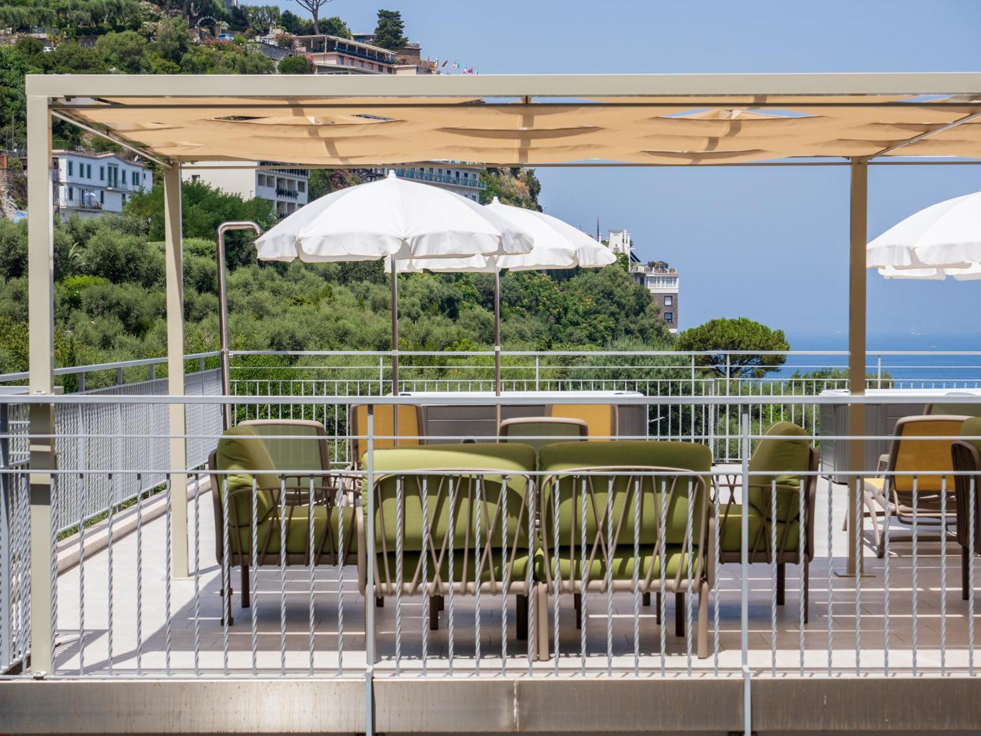 Appartamento Futura Smart Flat - De Vivo Realty Sorrento Esterno foto